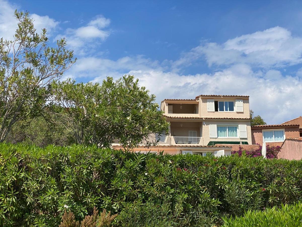 Santa Giulia - Le Village De L'Hacienda ปอร์โต-เวคคีโอ ภายนอก รูปภาพ